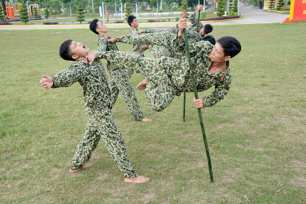 Võ thuật là một nội dung quan trọng trong kỹ thuật chiến đấu của bộ đội đặc công.